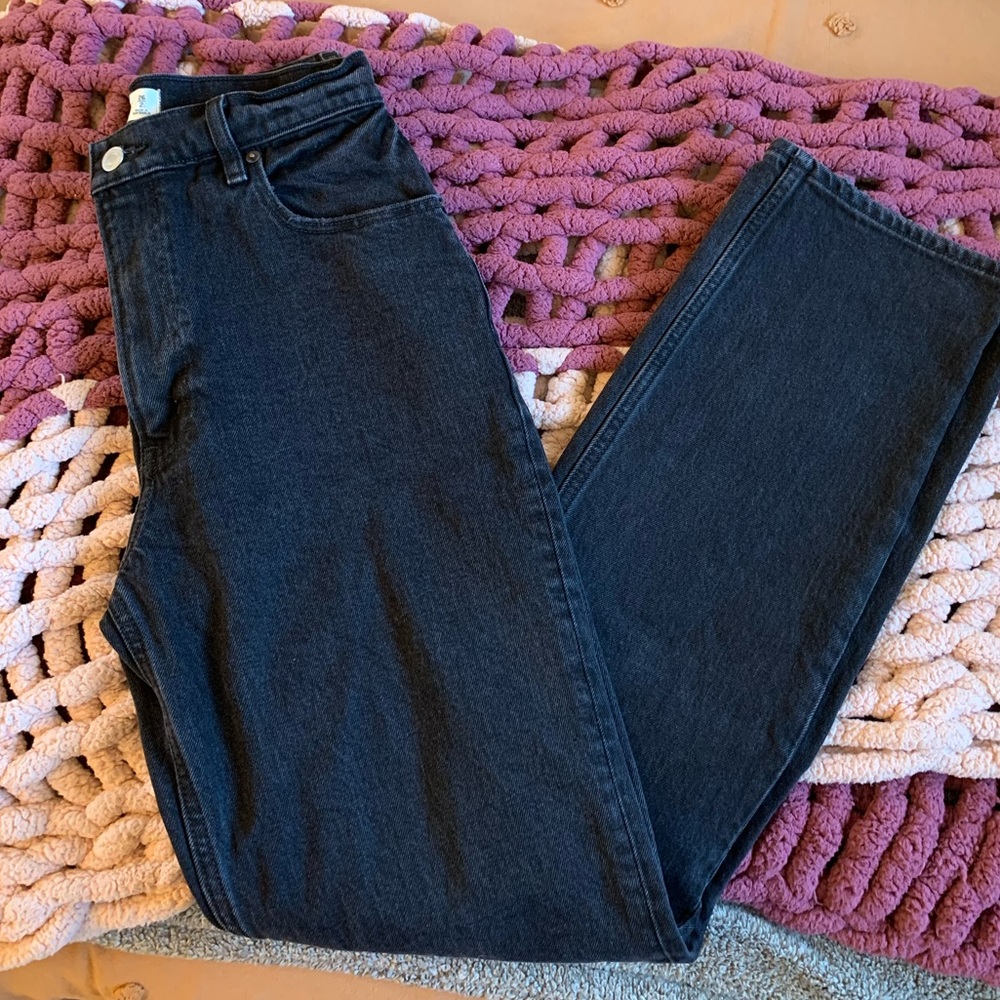 Abercrombie 90s Ultra High Rise Straight Jeans